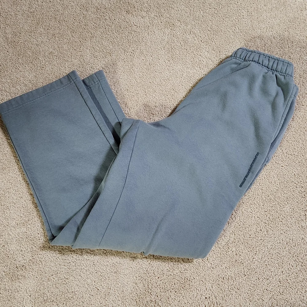 Alphalete Origin Set, Crewneck And Straight Joggers - Picture 5 of 6